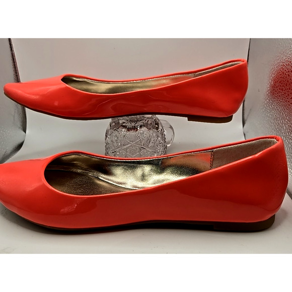 Ibiza Coral Pointed Toe Slip On Steve Madden Flats Size 6.5M Patent Leather EUC - Picture 5 of 8